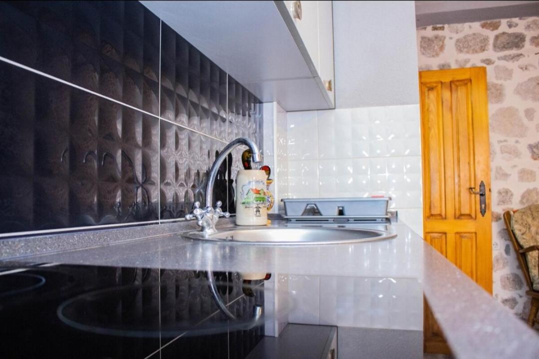 Guest House Sljuka Котор Экстерьер фото